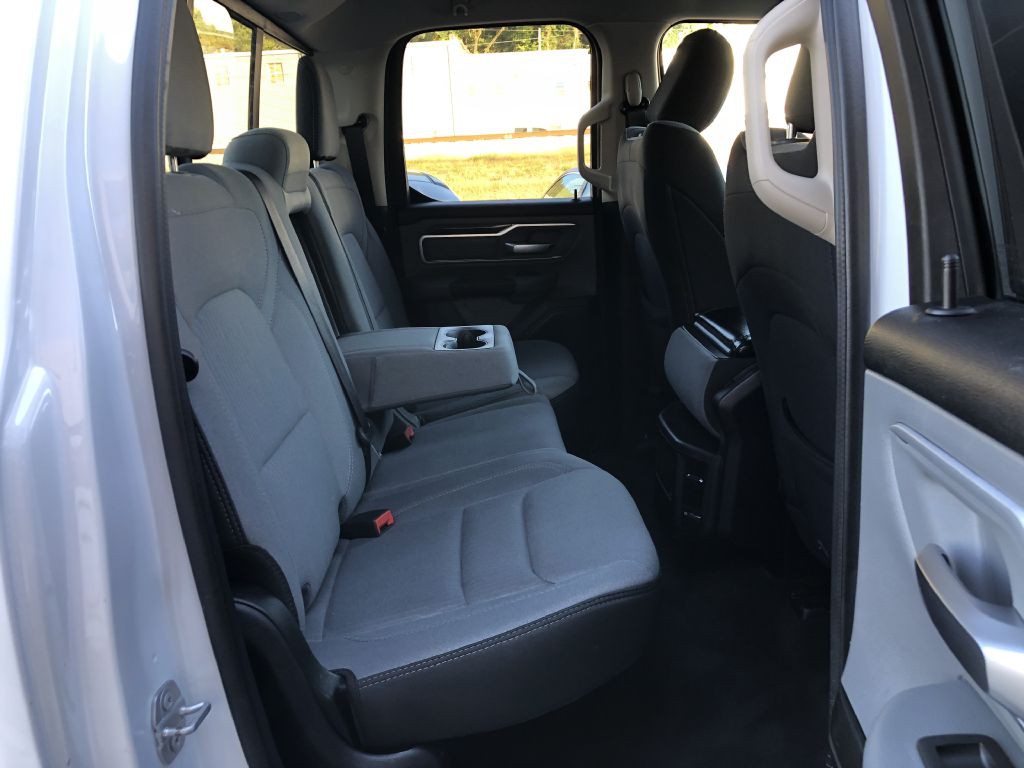 2020 RAM 1500 Image 12