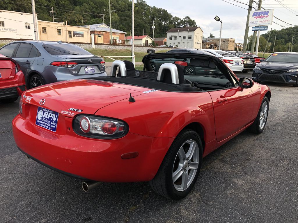 2006 Mazda MX-5 Miata Image 10