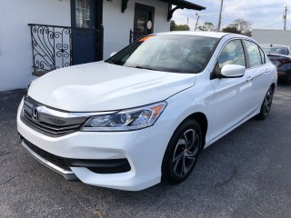 Image for 2017 Honda Accord LX ID: 6936404