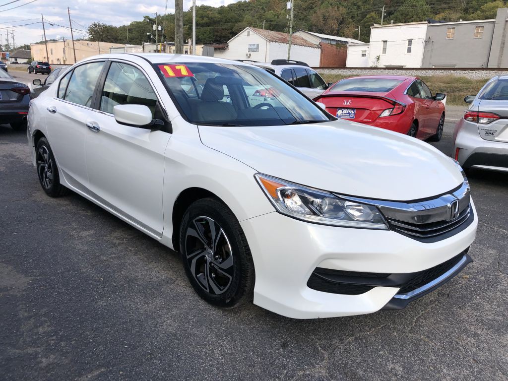 2017 Honda Accord Image 3