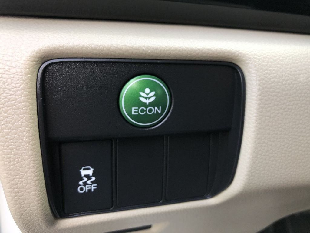 2017 Honda Accord Image 19