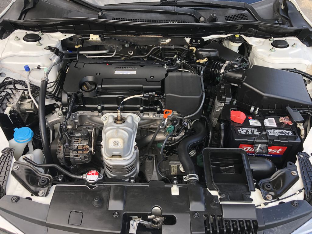 2017 Honda Accord Image 32