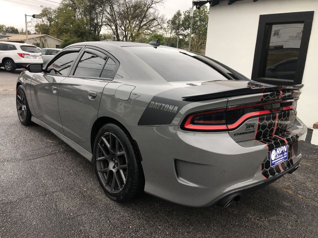 2017 Dodge Charger Image 5