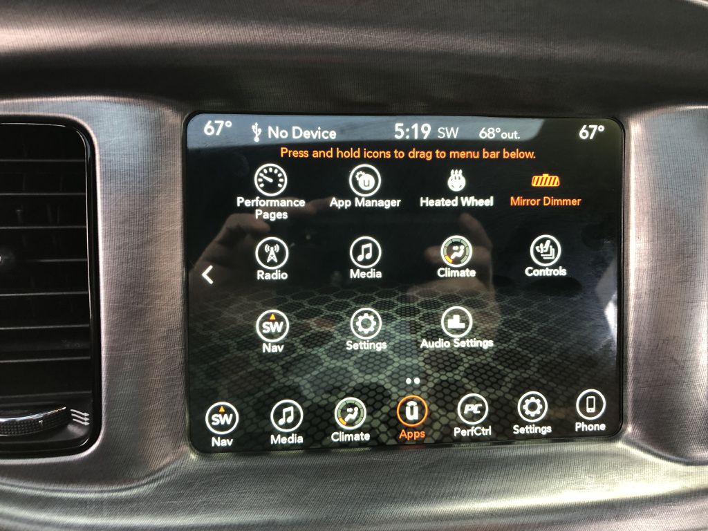 2017 Dodge Charger Image 38