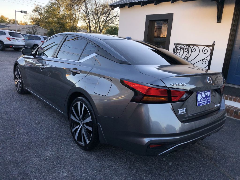 2019 Nissan Altima Image 5