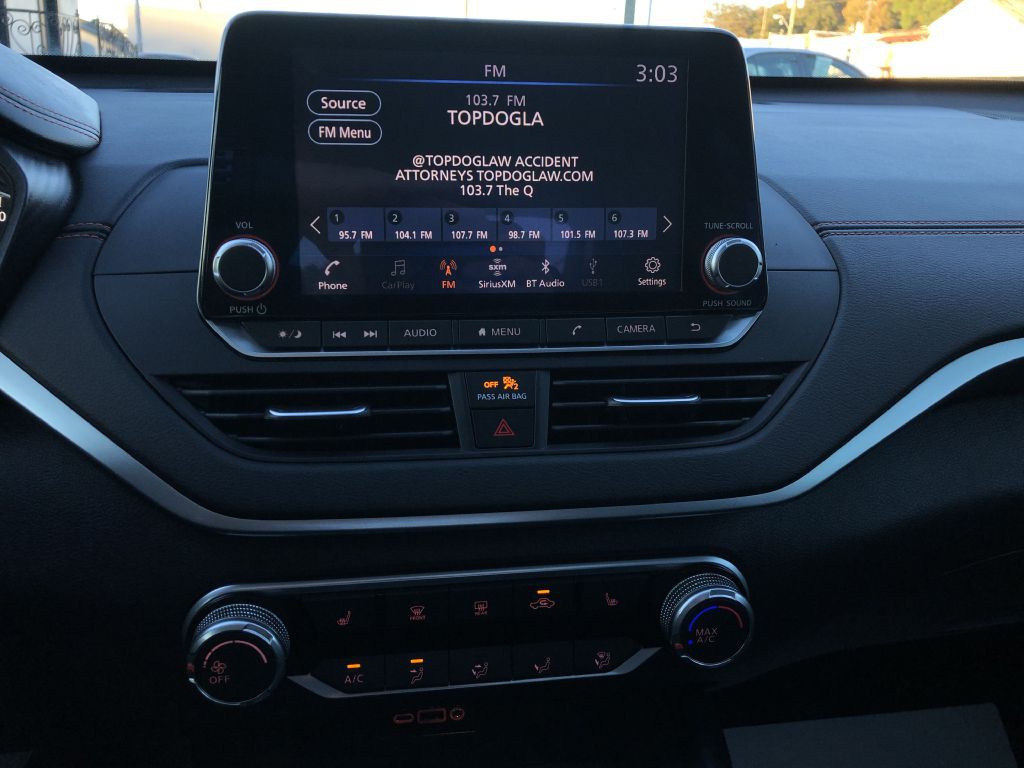 2019 Nissan Altima Image 21