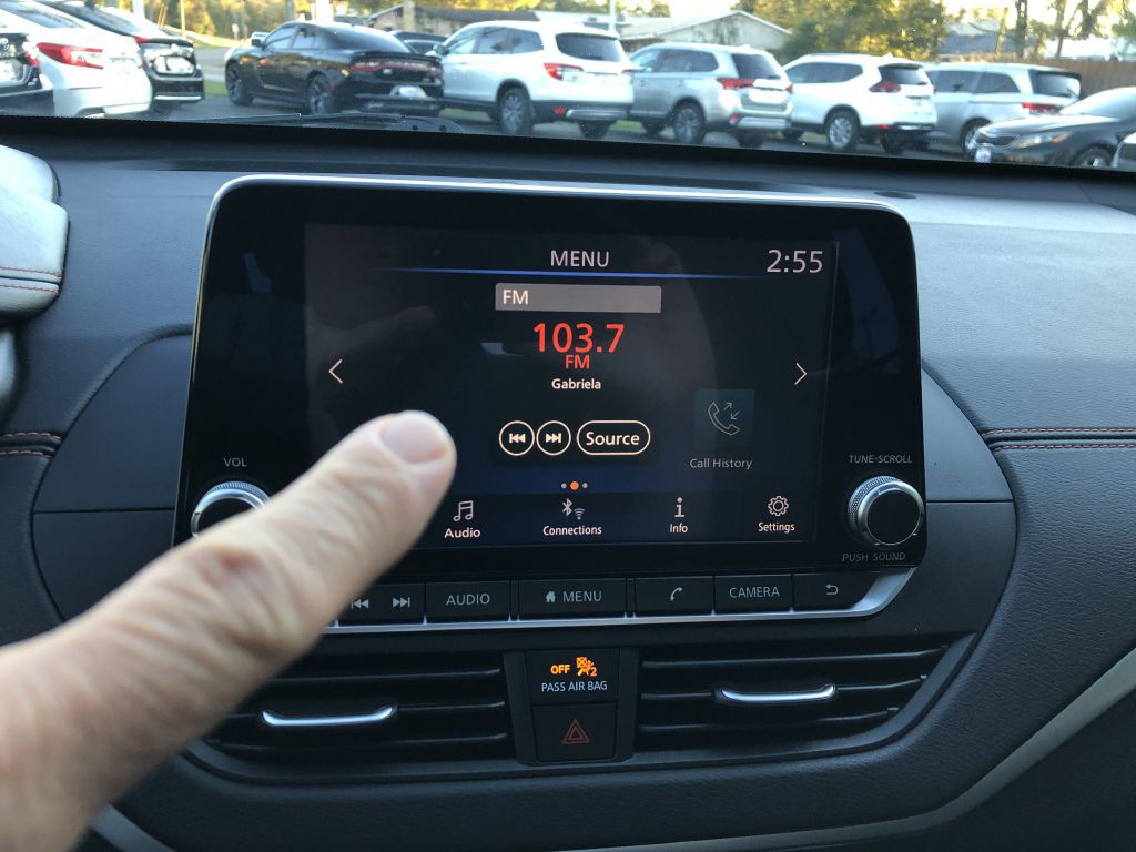 2019 Nissan Altima Image 23