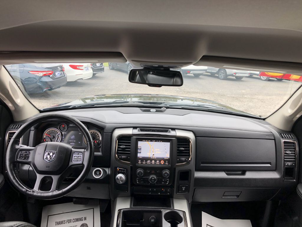 2015 RAM 1500 Image 17