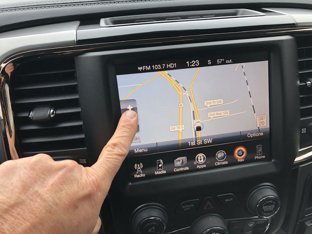 2015 RAM 1500 Image 28