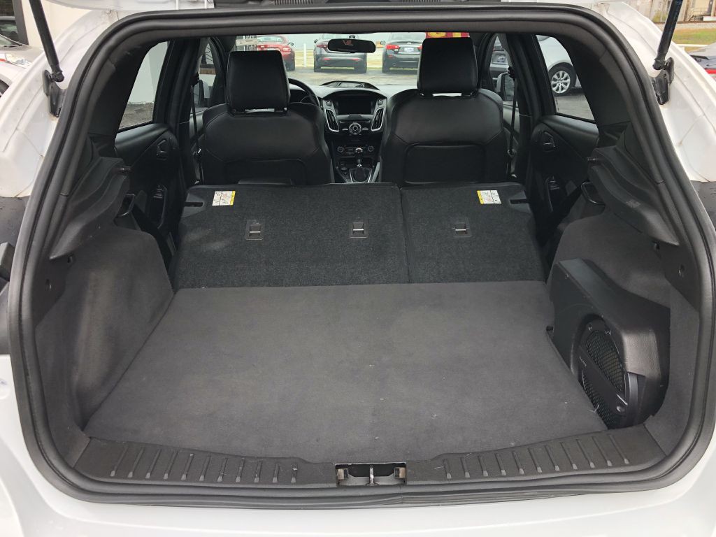 2018 Ford Focus Image 11