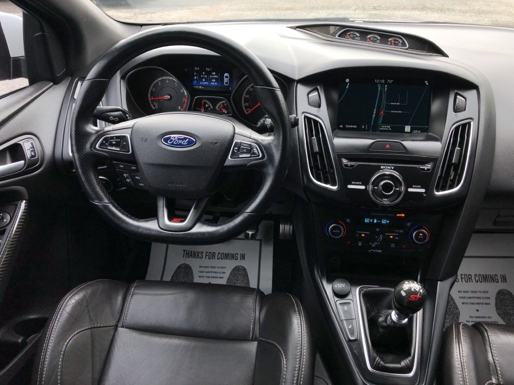 2018 Ford Focus Image 19