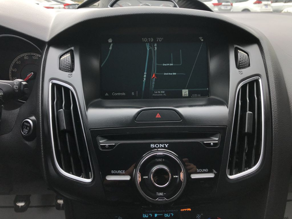 2018 Ford Focus Image 25