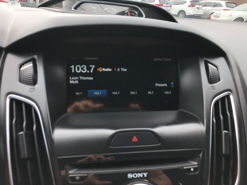 2018 Ford Focus Image 27