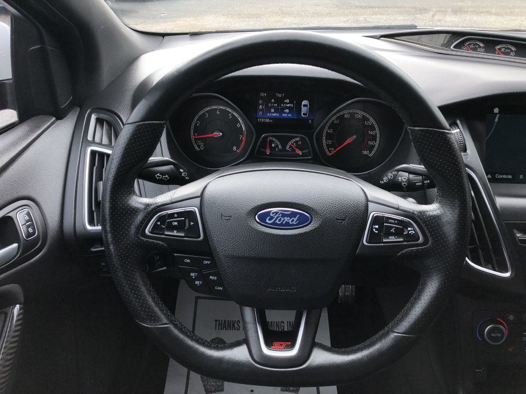 2018 Ford Focus Image 31