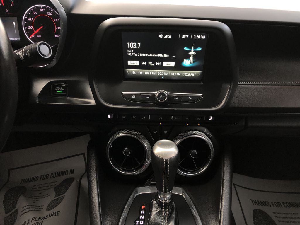 2017 Chevrolet Camaro Image 18