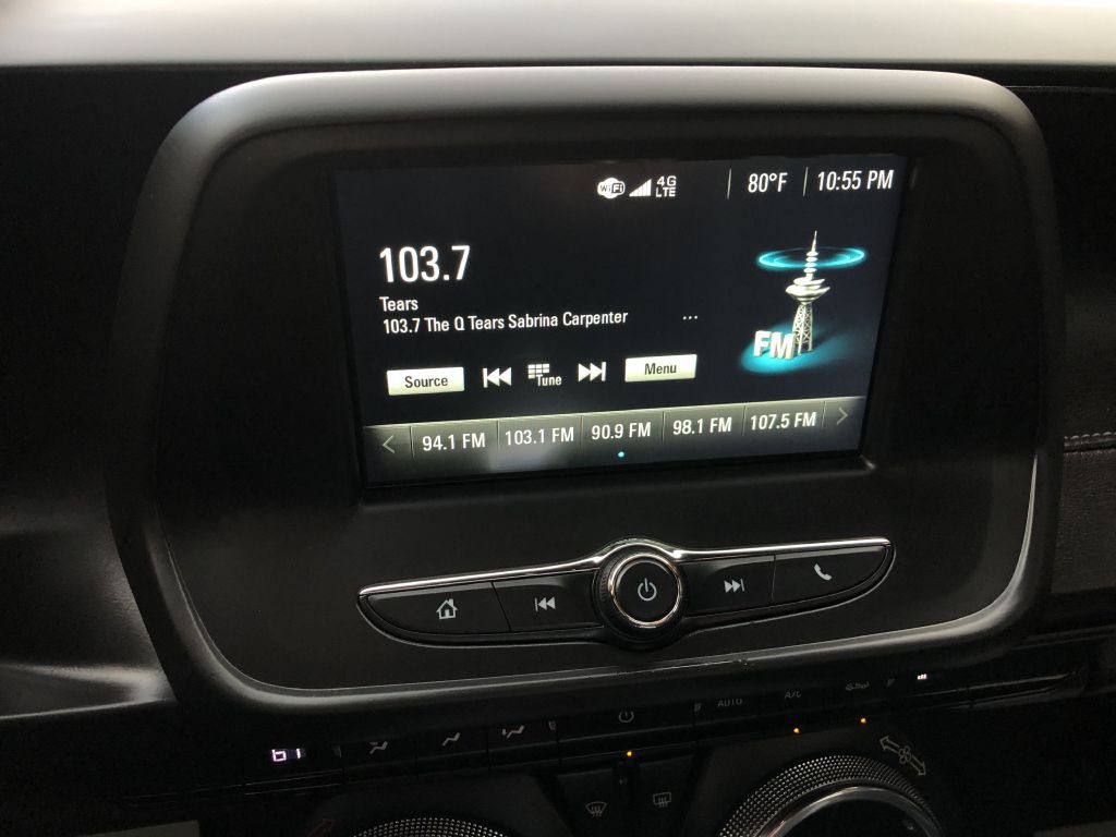 2017 Chevrolet Camaro Image 19