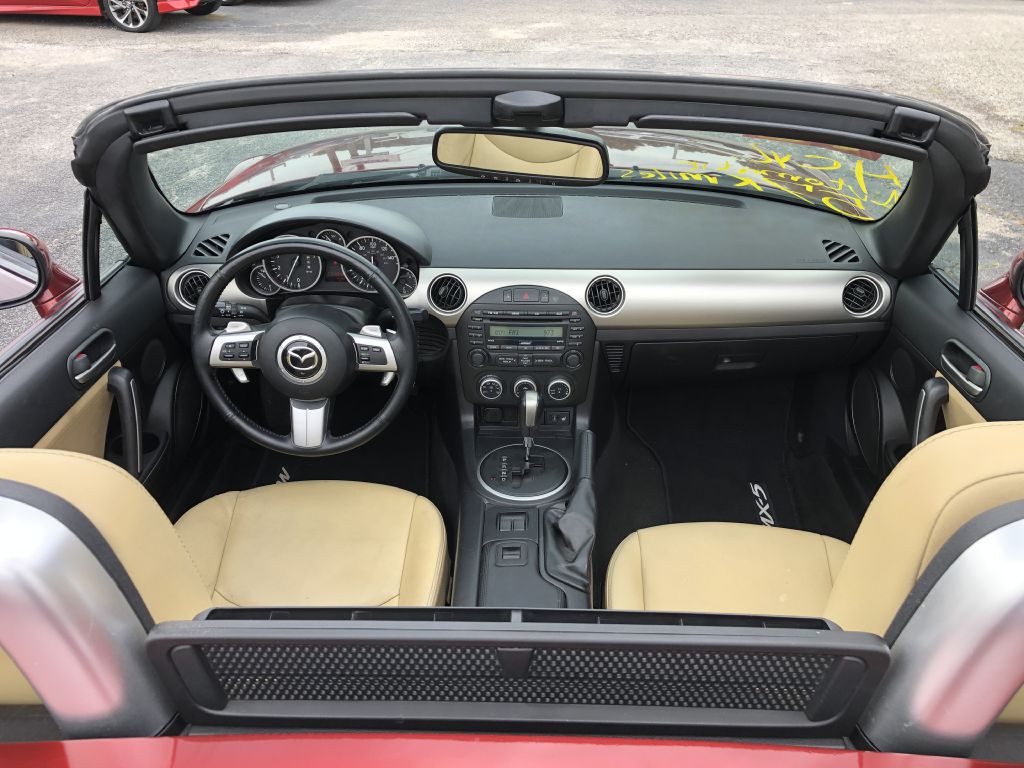 2012 Mazda MX-5 Miata Image 18