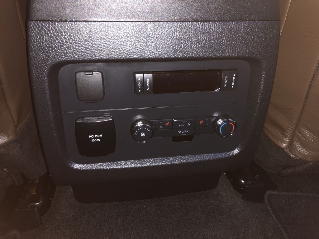 2016 Ford Expedition Image 28