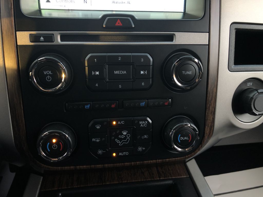 2016 Ford Expedition Image 31