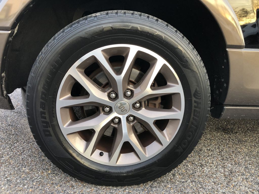 2016 Ford Expedition Image 44