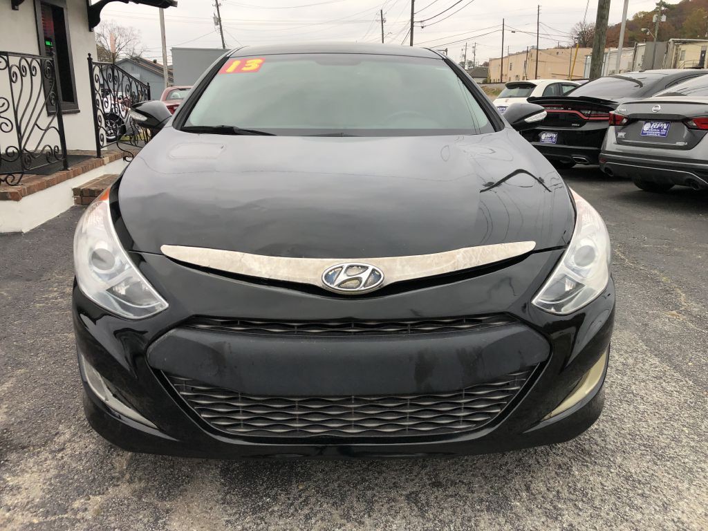 2013 Hyundai Sonata Image 2