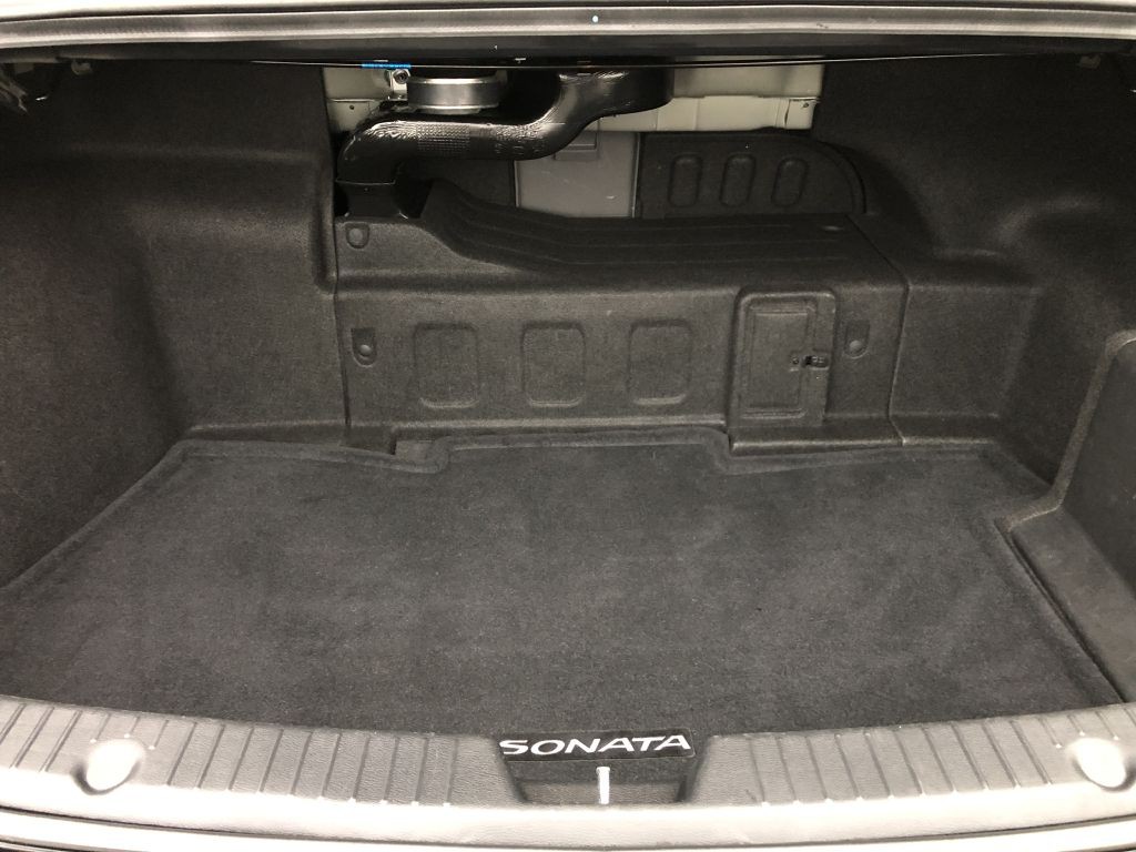 2013 Hyundai Sonata Image 10