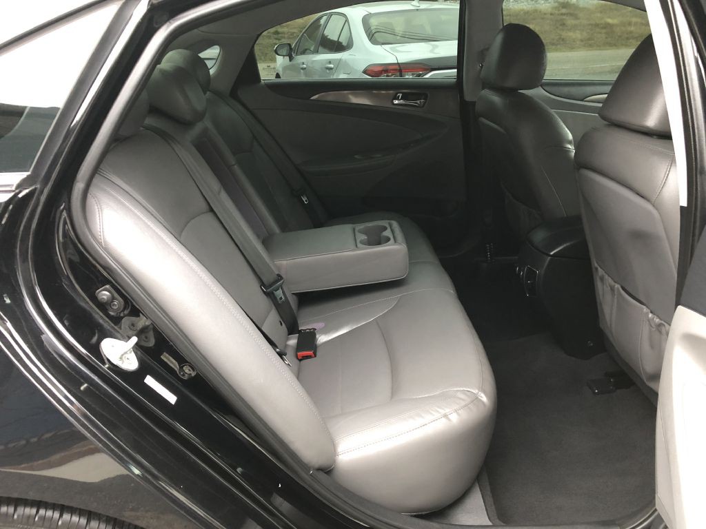 2013 Hyundai Sonata Image 14