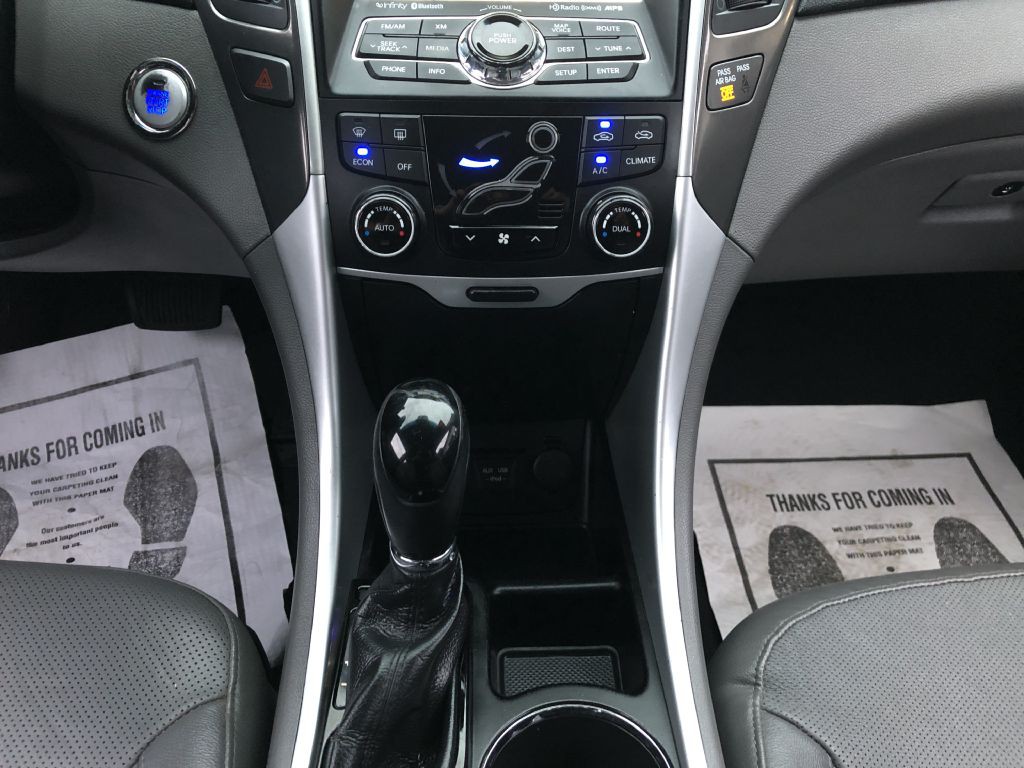 2013 Hyundai Sonata Image 28