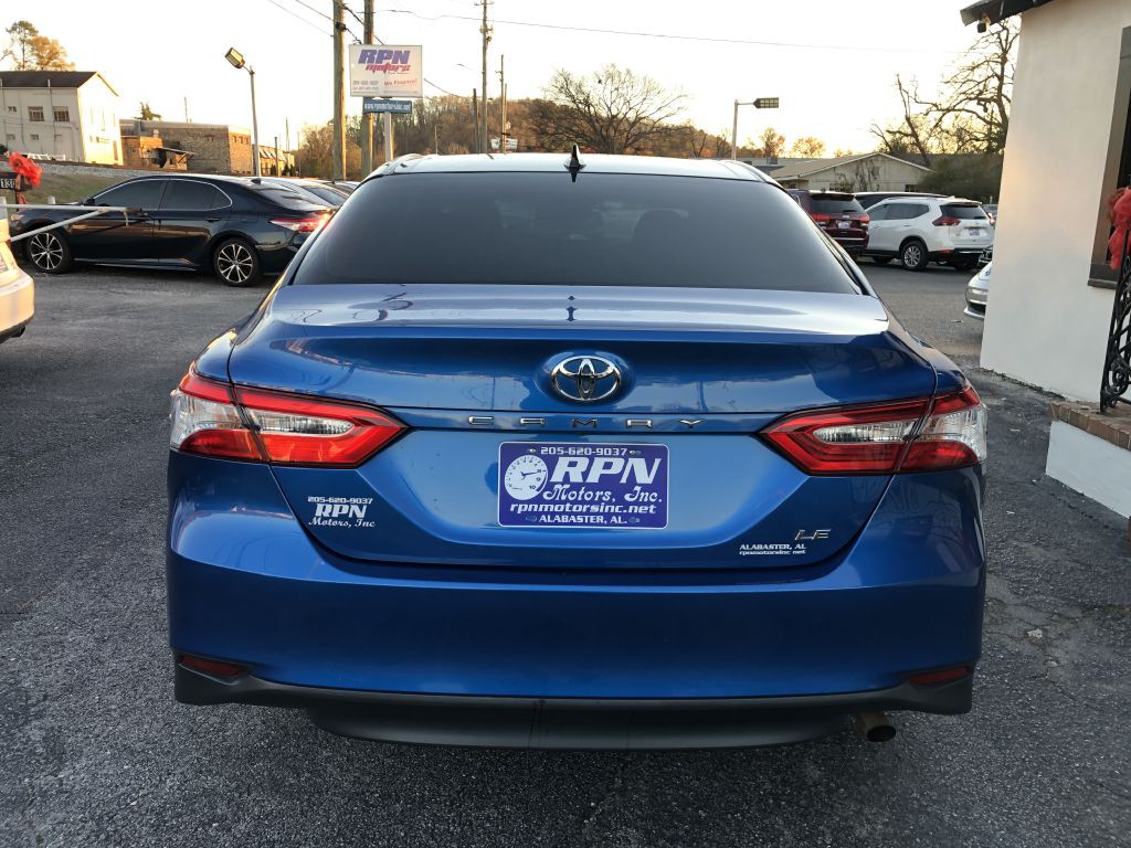 2019 Toyota Camry Image 6