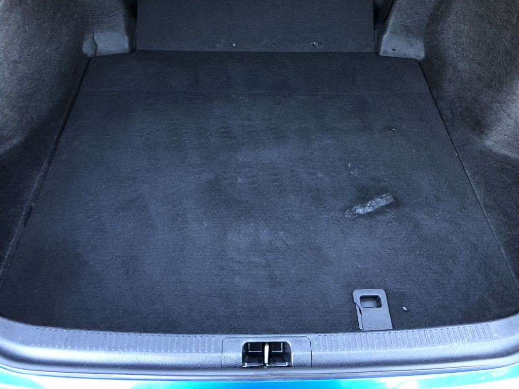 2019 Toyota Camry Image 10