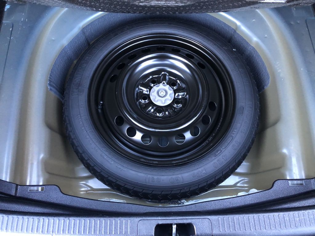 2019 Toyota Camry Image 13