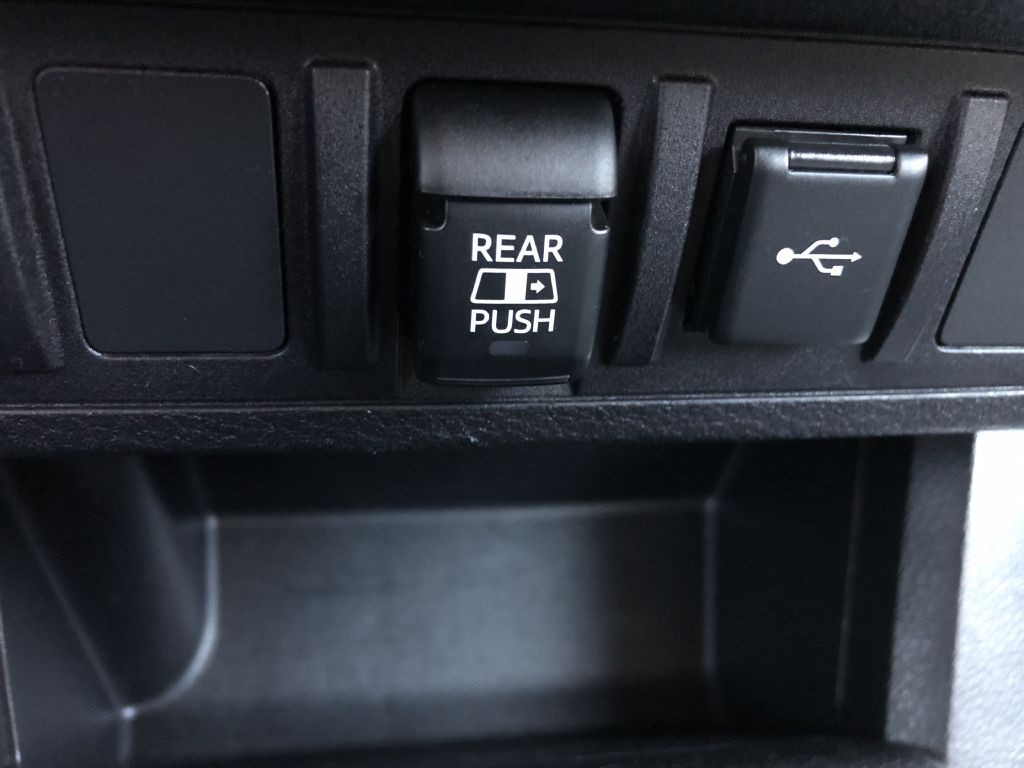 2021 Toyota Tacoma Image 33