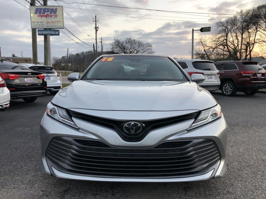 2018 Toyota Camry Image 2