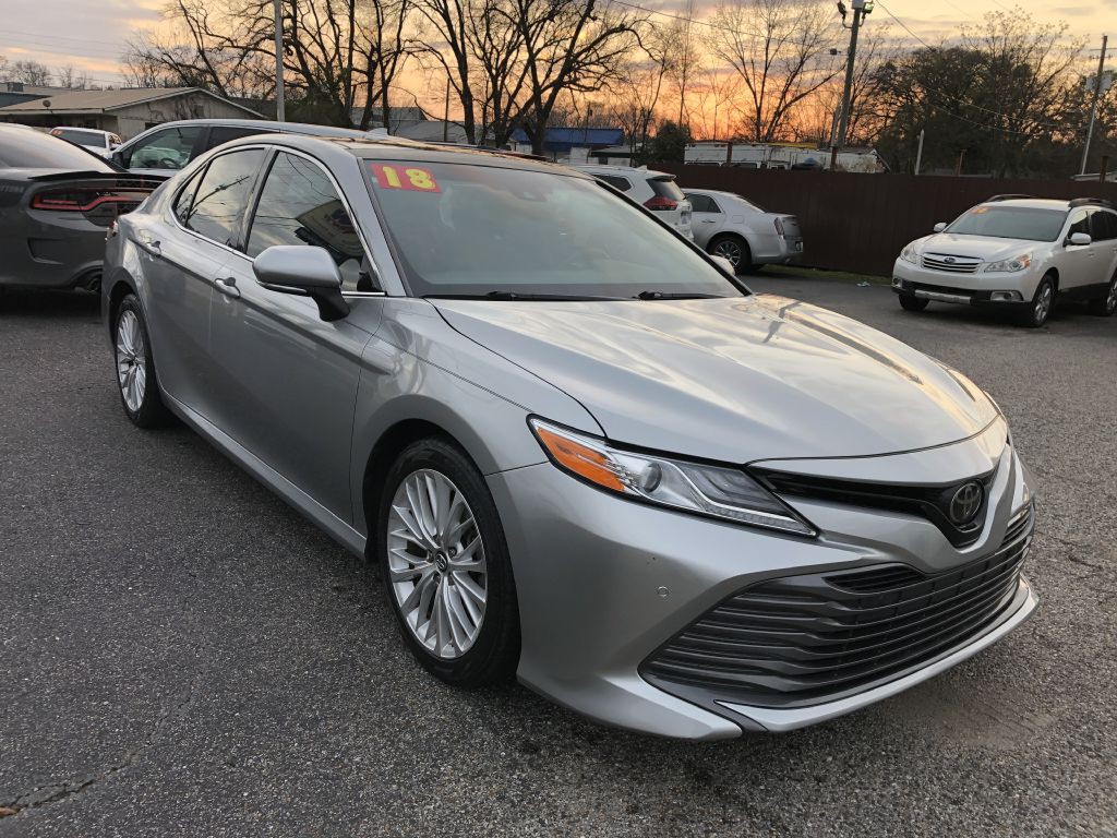 2018 Toyota Camry Image 3