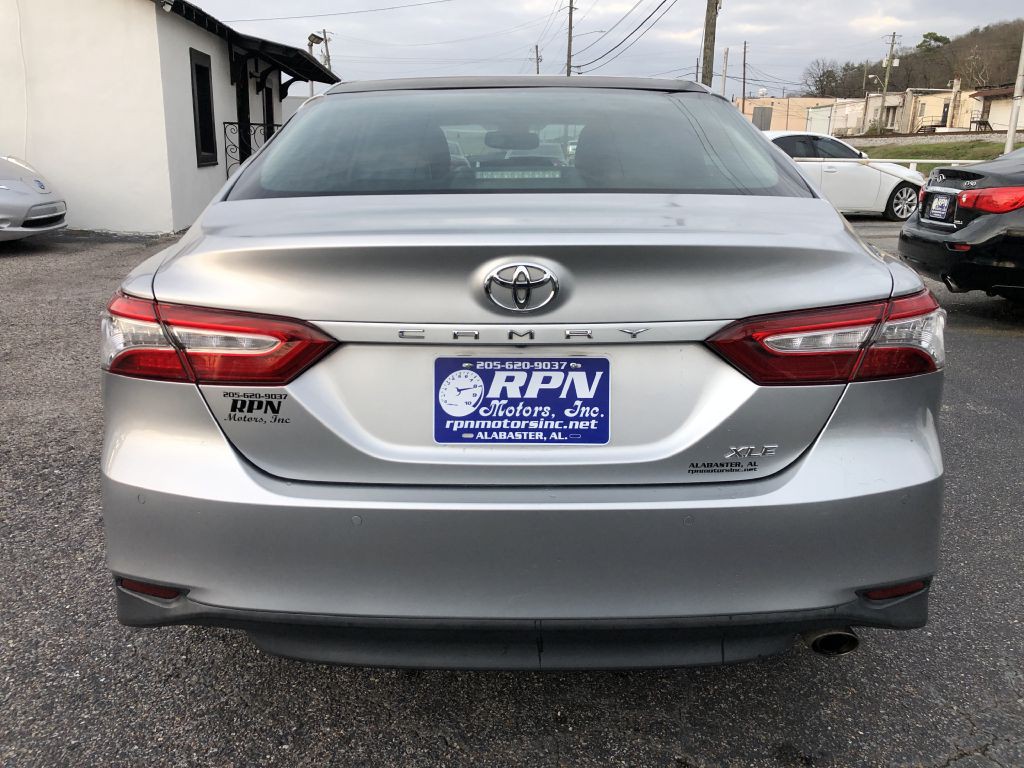 2018 Toyota Camry Image 6