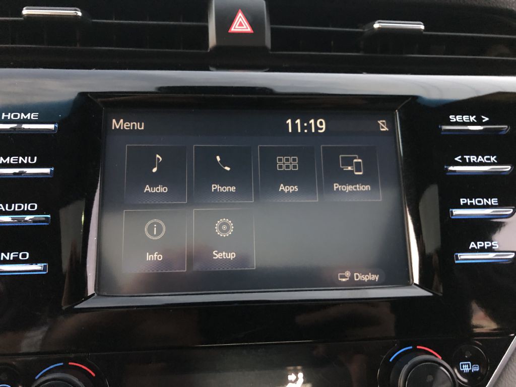 2018 Toyota Camry Image 24