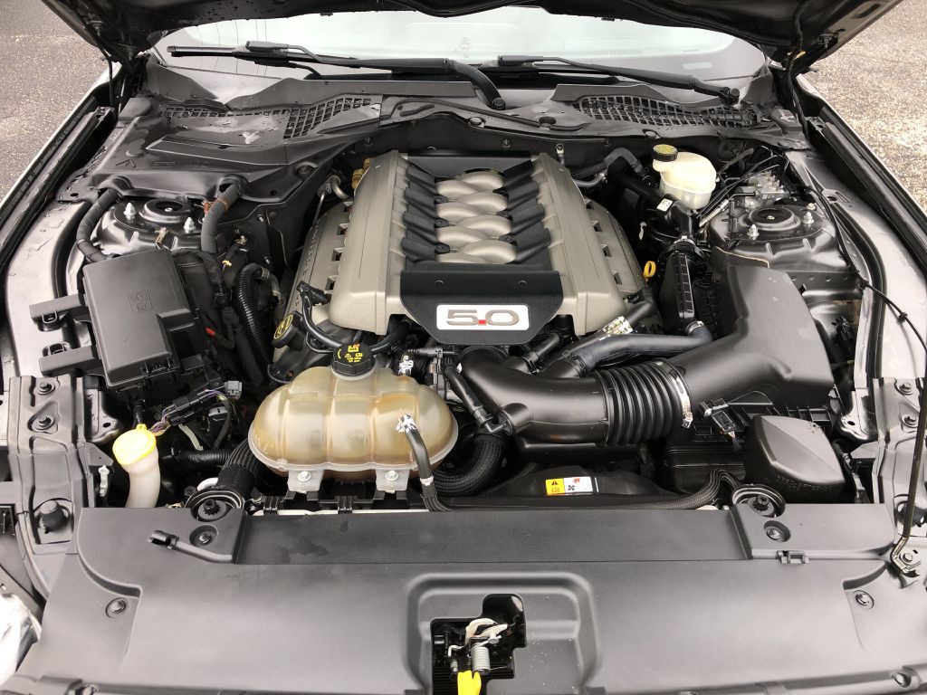 2016 Ford Mustang Image 32