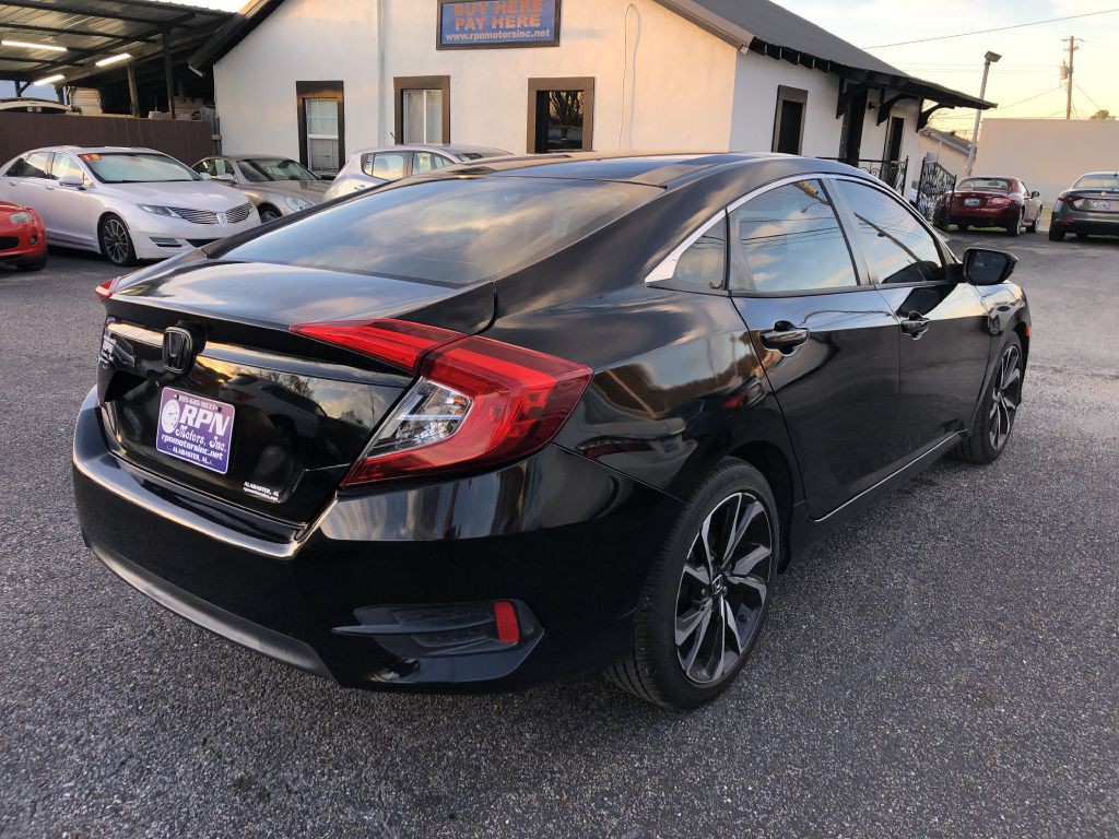 2017 Honda Civic Image 4