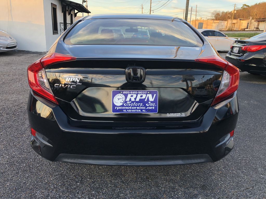 2017 Honda Civic Image 6