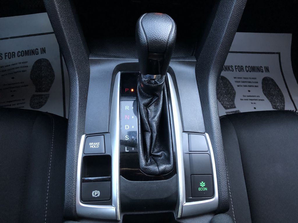 2017 Honda Civic Image 16