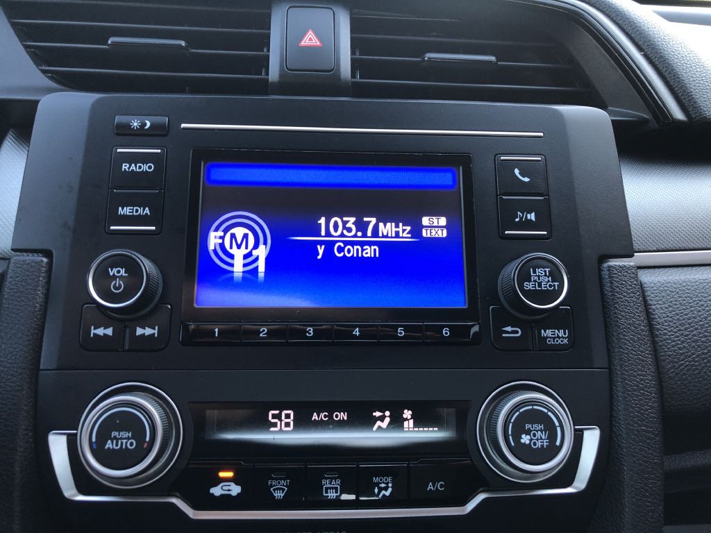 2017 Honda Civic Image 17