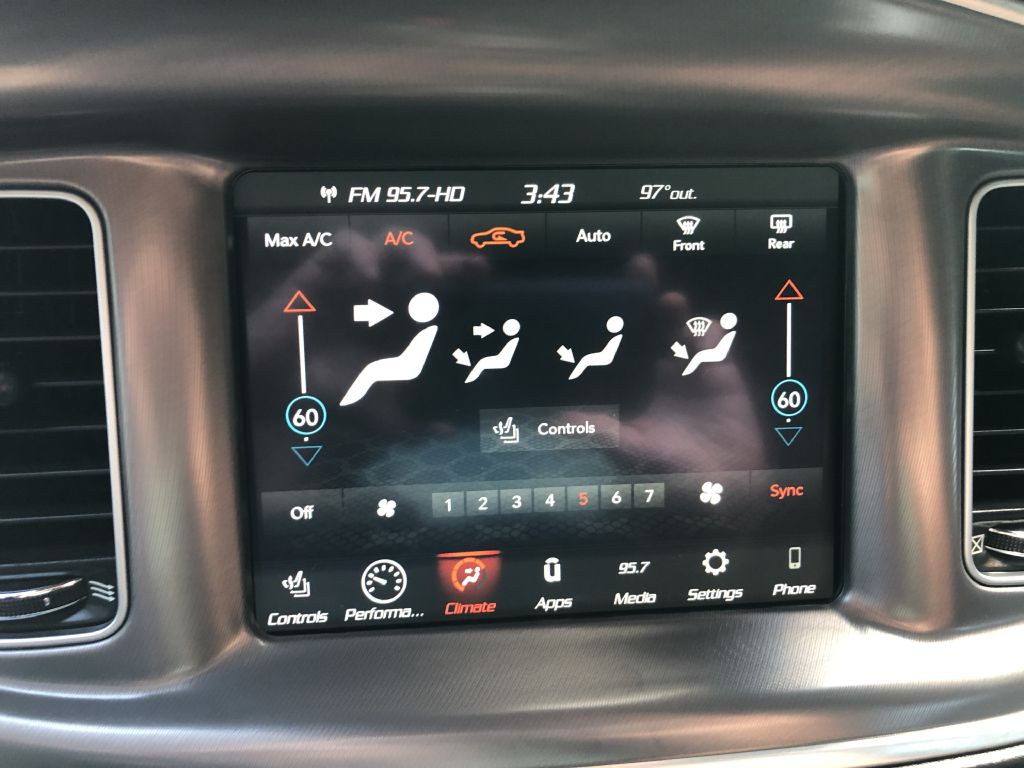 2021 Dodge Charger Image 31