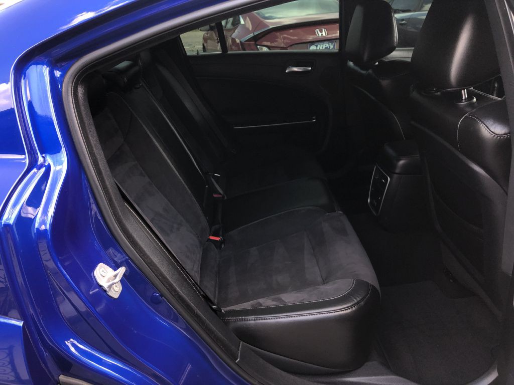 2021 Dodge Charger Image 18