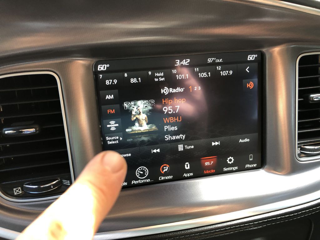 2021 Dodge Charger Image 29