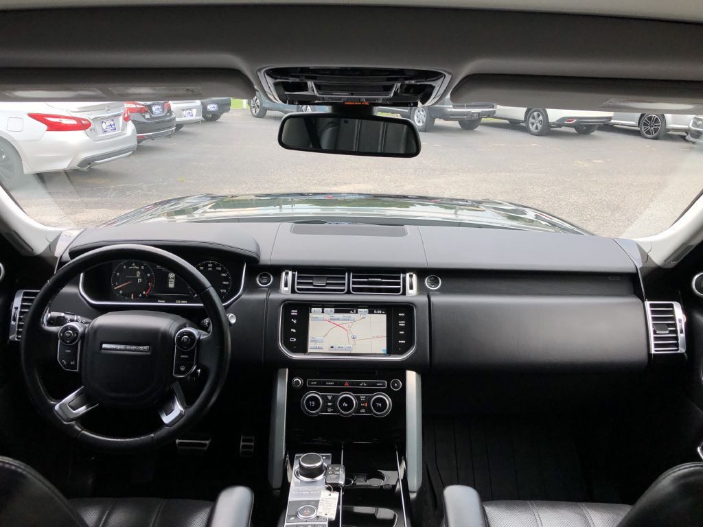2014 Land Rover Range Rover Image 21