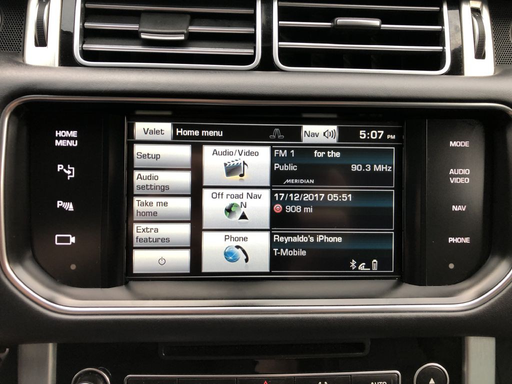 2014 Land Rover Range Rover Image 30