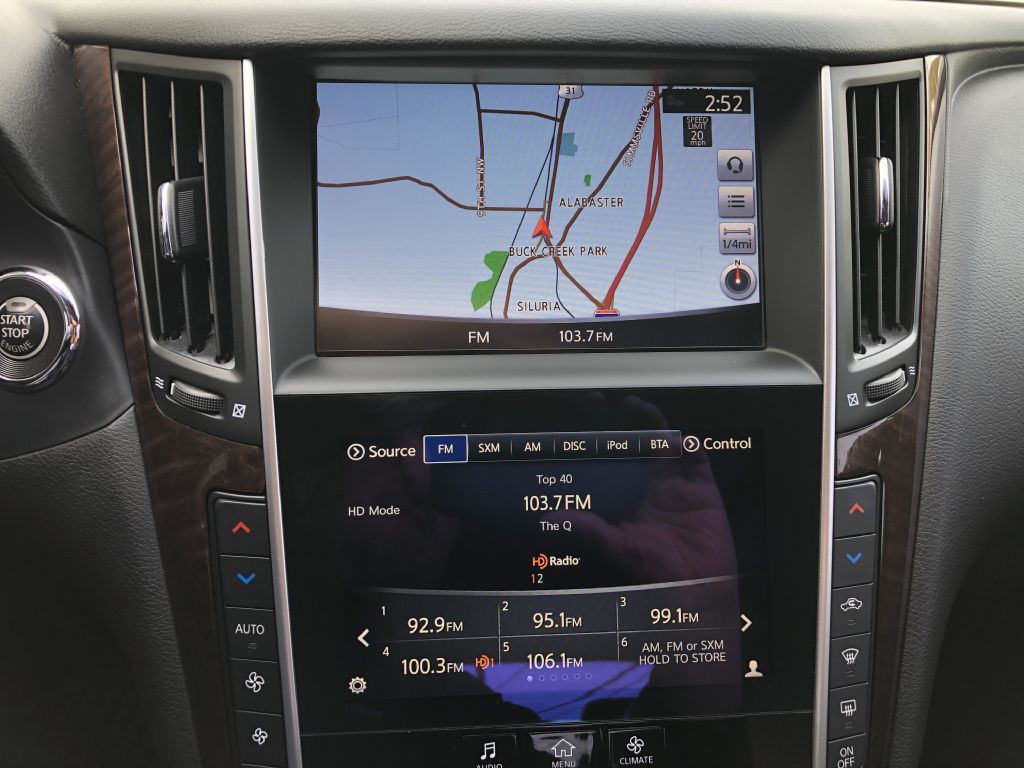 2016 INFINITI Q50 Image 25