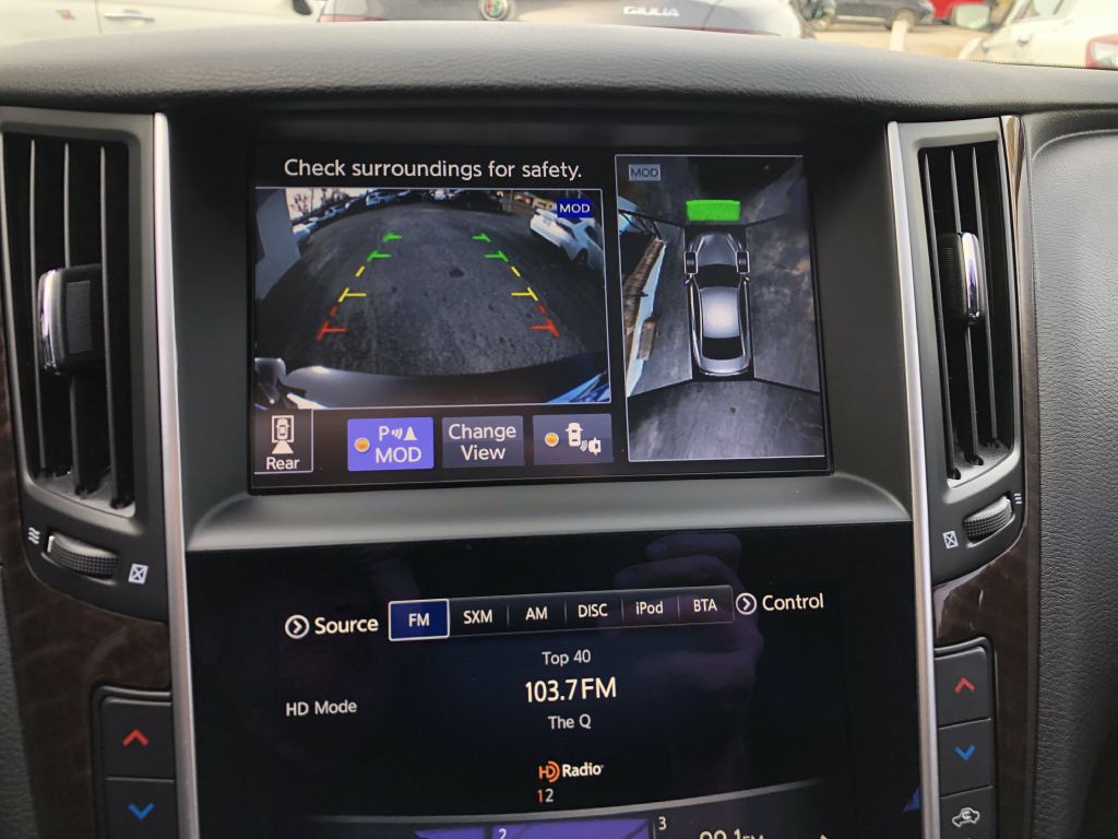 2016 INFINITI Q50 Image 29