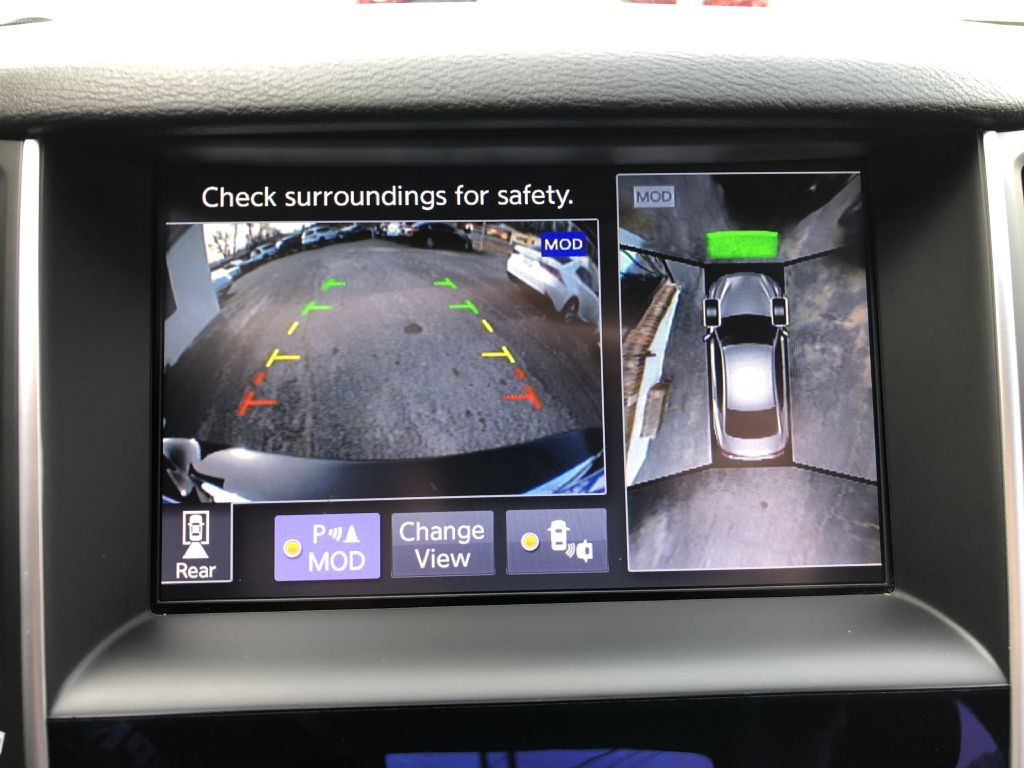 2016 INFINITI Q50 Image 30