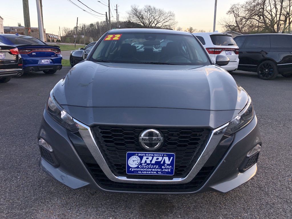 2022 Nissan Altima Image 3